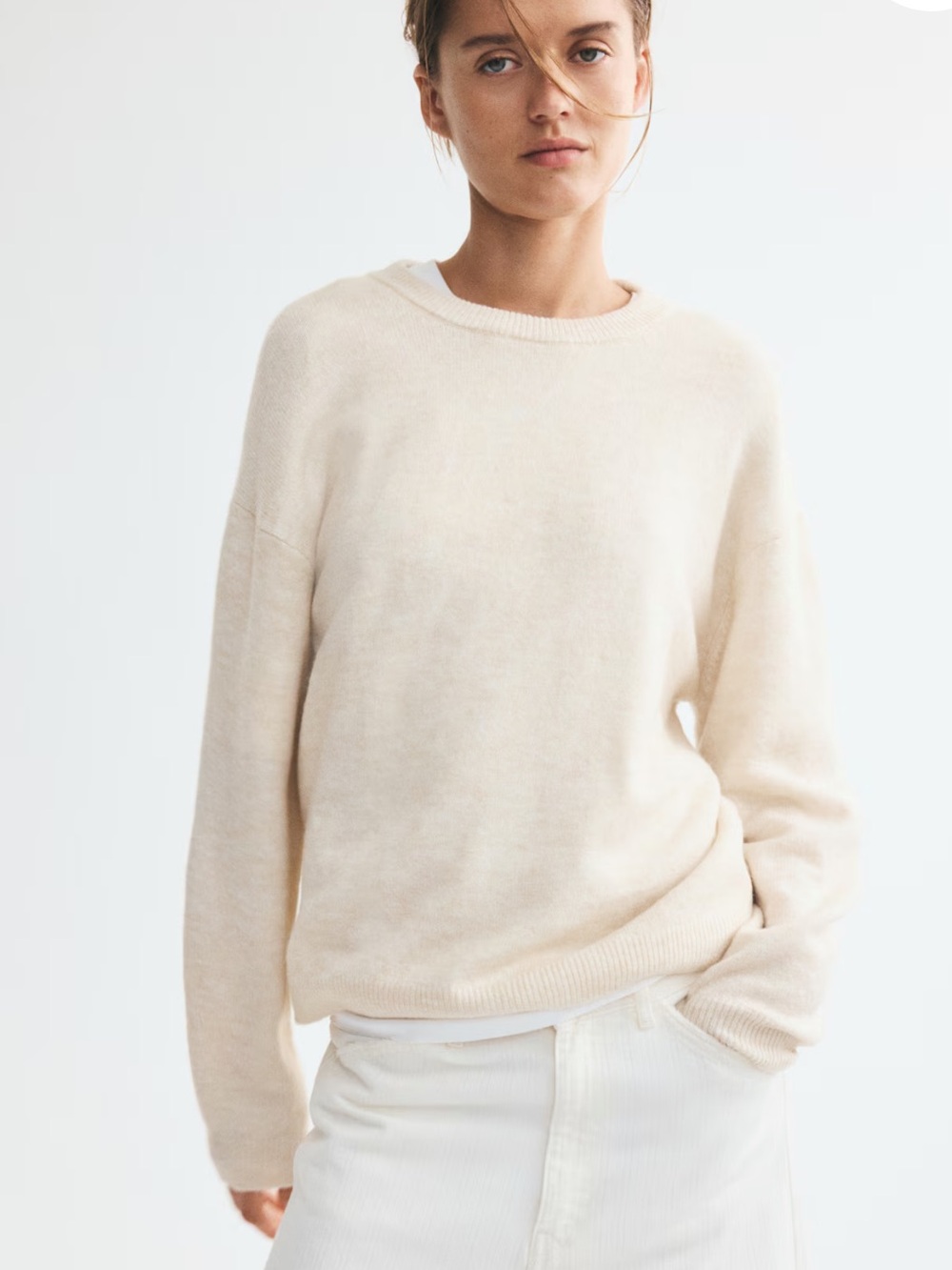 H&M Cream Crewneck Loose Fit Wool Blend Knit Sweater